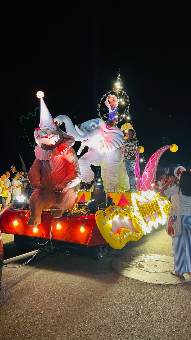 Bianca I — carro alegórico de Ornamenta