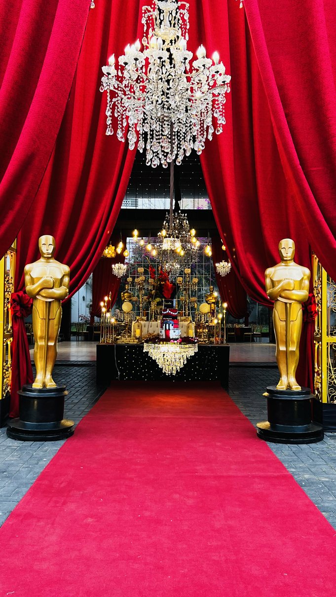 XV Hollywood — evento producido por Ornamenta